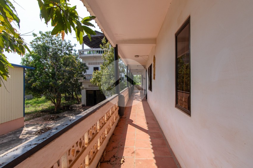 16 Bedroom Commercial House For Rent - Slor Kram, Siem Reap