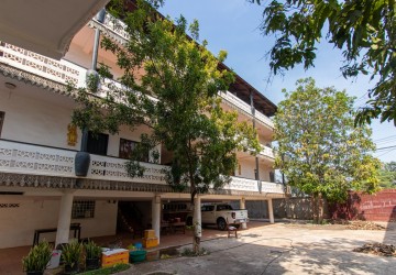 16 Bedroom Commercial House For Rent - Slor Kram, Siem Reap thumbnail