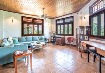 Renovated 4 Bedroom Penthouse Apartment For Rent- Chey Chumneah, National Museum, Phnom Penh thumbnail