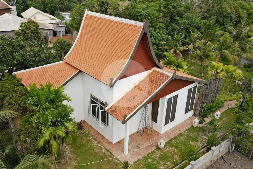 2 Bedroom Modern Villa For Sale - Sala Kamreuk, Siem Reap