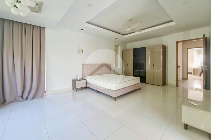 4 Bedroom Townhouse For Rent - Borey Penghouth, Phnom Penh
