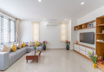 4 Bedroom Villa For Sale - Chreav, Siem Reap thumbnail