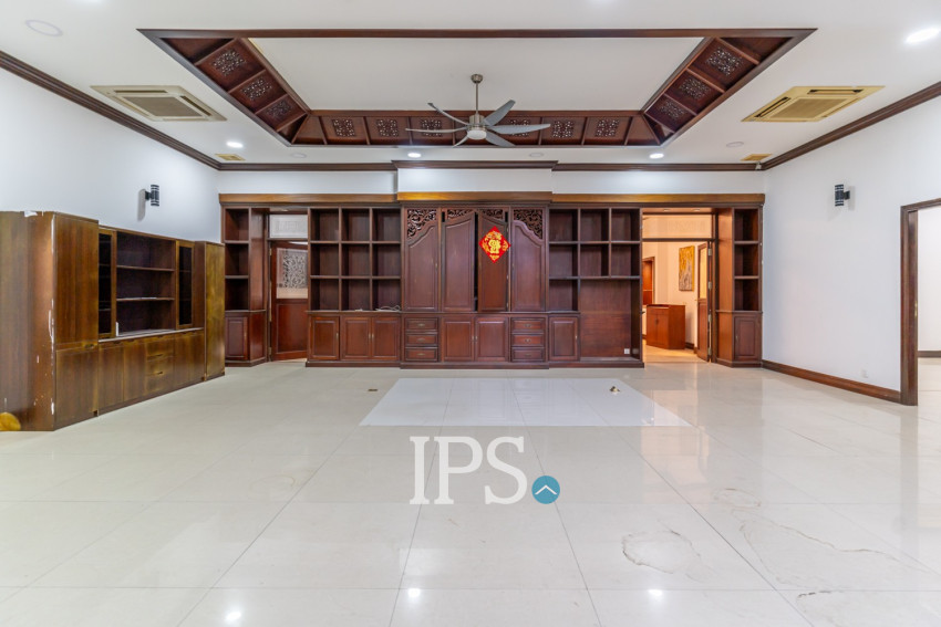 9 Bedroom Villa For Rent - Chakto Mukh, Phnom Penh