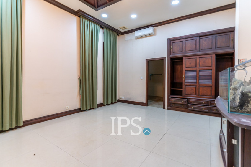 9 Bedroom Villa For Rent - Chakto Mukh, Phnom Penh