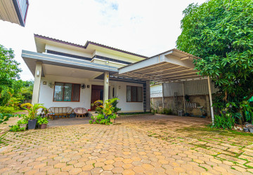 3 Bedroom House For Rent - Chreav, Siem Reap thumbnail