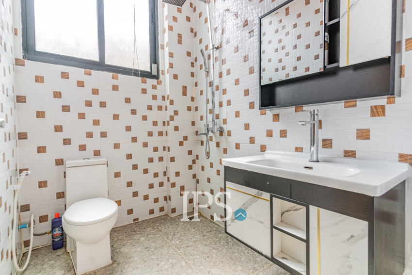 2 Bedroom Serviced Apartment For Rent - Phsar Thmei 1, Phnom Penh