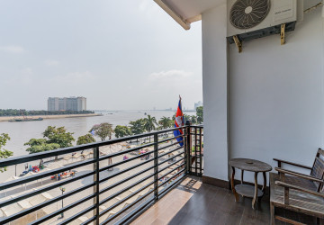 2 Bedroom Serviced Apartment For Rent - Phsar Thmei 1, Phnom Penh thumbnail