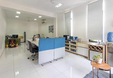 40 Sqm Office Space For Rent - Slor Kram, Siem Reap thumbnail