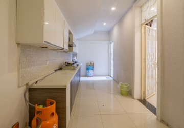 4 Bedroom Twin Villa For Rent - Sen Sok, Phnom Penh thumbnail