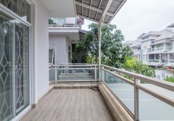 4 Bedroom Twin Villa For Rent - Sen Sok, Phnom Penh thumbnail
