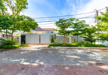 2 Bedroom House For Rent - Slor Kram, Siem Reap thumbnail