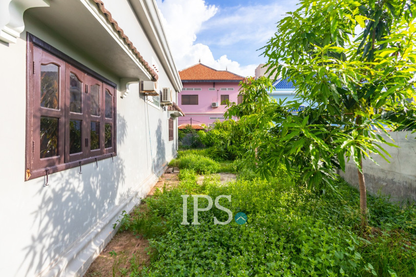 2 Bedroom House For Rent - Slor Kram, Siem Reap