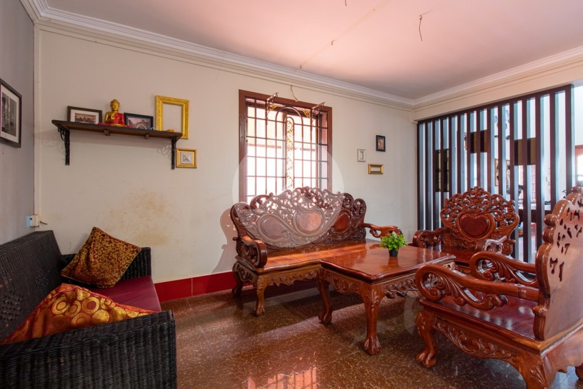 13 Bedroom Guesthouse For Rent - Night Market Area, Siem Reap