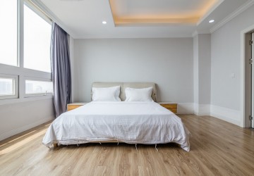 2 Bedroom Penthouse For Rent - BKK1, Phnom Penh thumbnail