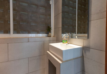 2 Bedroom Villa For Rent - Bakong, Prasat Bakong, Siem Reap thumbnail