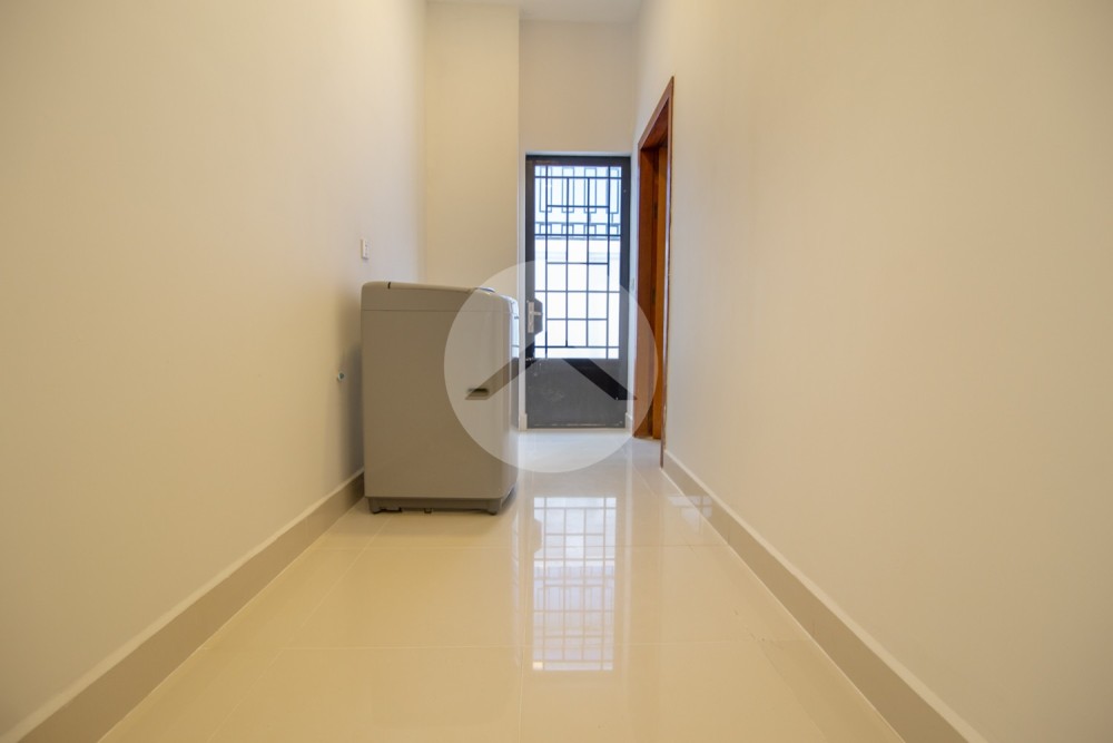 6 Bedroom Villa for Rent - Chak Angrae Kraom, Khan Meanchey, Phnom Penh - Image 6 6 Bedroom Villa for Rent - Chak Angrae Kraom, Khan Meanchey, Phnom Penh - Image 6
