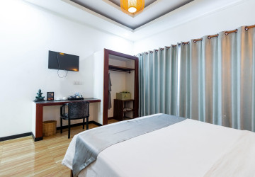 6 Bedroom Villa For Rent -Svay Dangkum, Siem Reap thumbnail