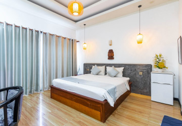 6 Bedroom Villa For Rent -Svay Dangkum, Siem Reap thumbnail