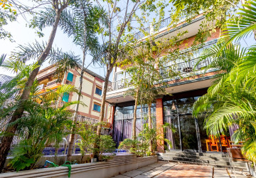 6 Bedroom Villa For Rent -Svay Dangkum, Siem Reap thumbnail