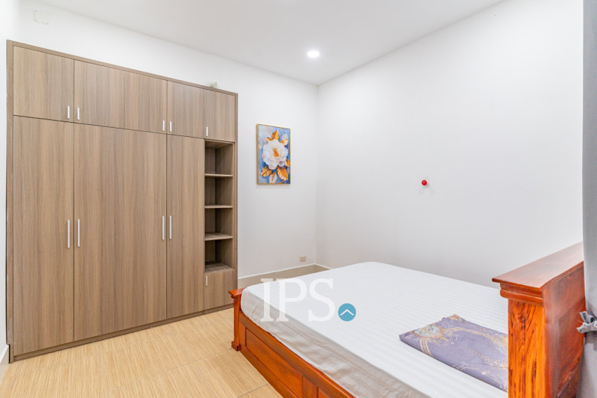 4 Bedroom Townhouse For Rent - Wat Phnom, Phnom Penh