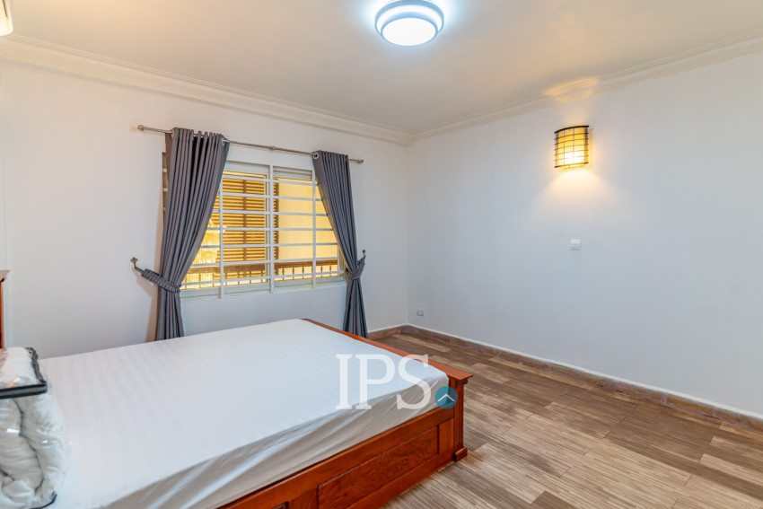 4 Bedroom Townhouse For Rent - Wat Phnom, Phnom Penh