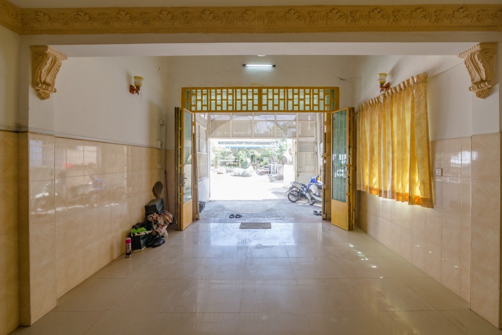 3 Bedroom Flat House For Sale - Stueng Meanchey, Phnom Penh - Image 3