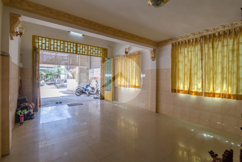 3 Bedroom Flat House For Sale - Stueng Meanchey, Phnom Penh - Image 4