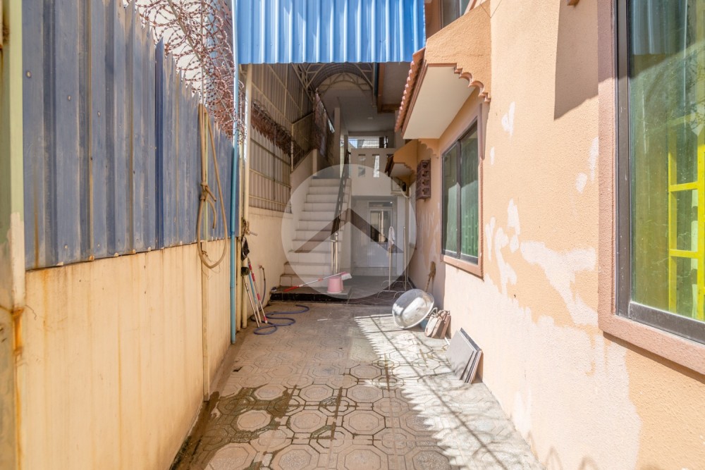 3 Bedroom Flat House For Sale - Stueng Meanchey, Phnom Penh - Image 26