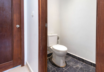 4 Bedroom Villa For Sale - Svay Dangkum, Siem Reap thumbnail