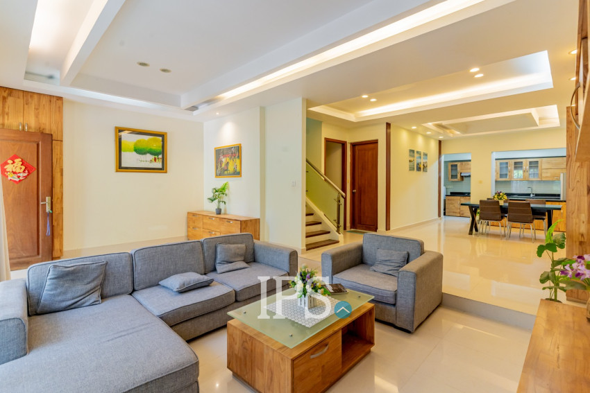 3 Bedroom Villa For Rent - Bassac Garden City, Tonle Bassac, Phnom Penh