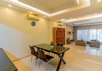 3 Bedroom Villa For Rent - Bassac Garden City, Tonle Bassac, Phnom Penh thumbnail