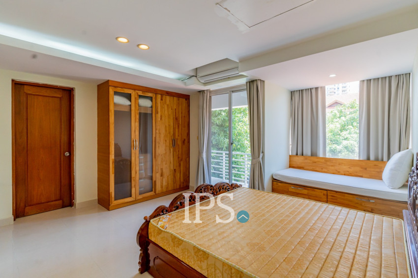 3 Bedroom Villa For Rent - Bassac Garden City, Tonle Bassac, Phnom Penh