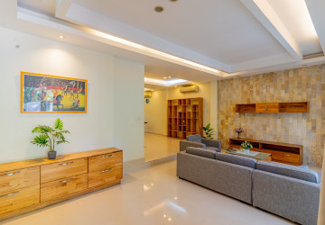 3 Bedroom Villa For Rent - Bassac Garden City, Tonle Bassac, Phnom Penh thumbnail