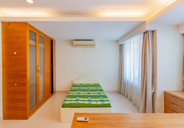 3 Bedroom Villa For Rent - Bassac Garden City, Tonle Bassac, Phnom Penh thumbnail