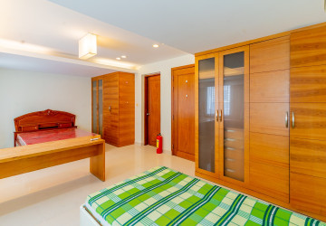 3 Bedroom Villa For Rent - Bassac Garden City, Tonle Bassac, Phnom Penh thumbnail