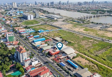 6,720 Sqm Commercial Land with Warehouse  For Rent - Chroy Changvar, Phnom Penh thumbnail