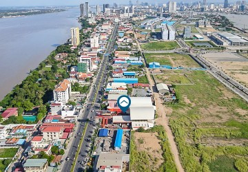 6,720 Sqm Commercial Land with Warehouse  For Rent - Chroy Changvar, Phnom Penh thumbnail