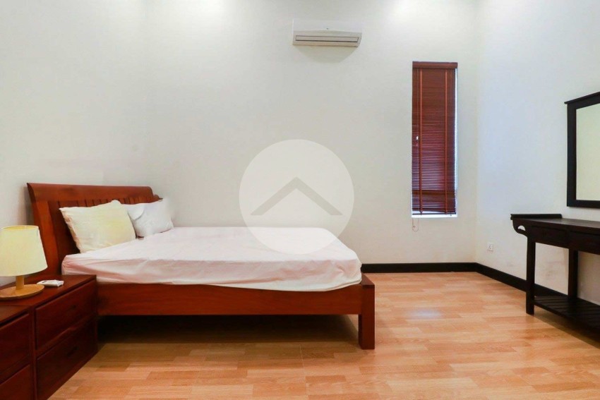 2 Bedroom Villa For Sale - Svay Dangkum, Siem Reap