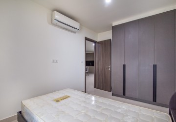 3 Bedroom Condo For Rent - The Peak, Phnom Penh thumbnail