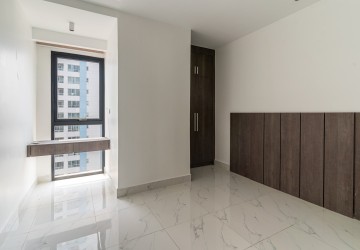 4 Bedroom Serviced Apartment For Rent - BKK1, Phnom Penh thumbnail