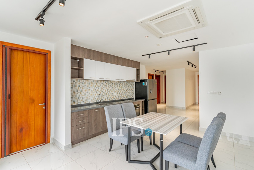 3 Bedroom Serviced Apartment For Rent - BKK1, Phnom Penh