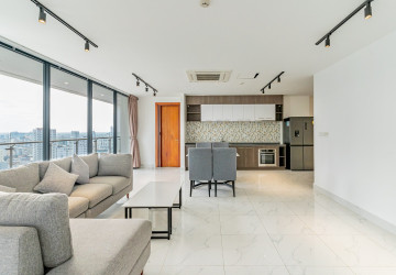 3 Bedroom Serviced Apartment For Rent - BKK1, Phnom Penh thumbnail