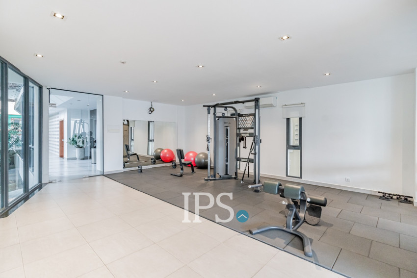 3 Bedroom Serviced Apartment For Rent - BKK1, Phnom Penh