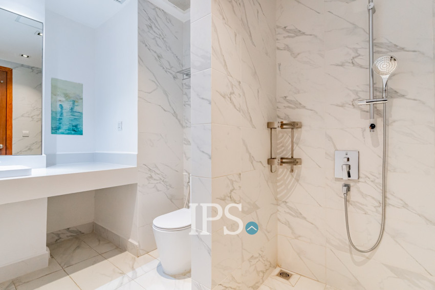 3 Bedroom Serviced Apartment For Rent - BKK1, Phnom Penh