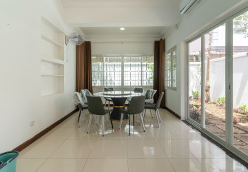 4 Bedroom Villa For Rent - Bassac Garden City, Tonle Bassac, Phnom Penh thumbnail