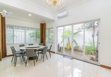 4 Bedroom Villa For Rent - Bassac Garden City, Tonle Bassac, Phnom Penh thumbnail