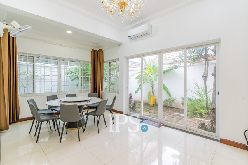 4 Bedroom Villa For Rent - Bassac Garden City, Tonle Bassac, Phnom Penh