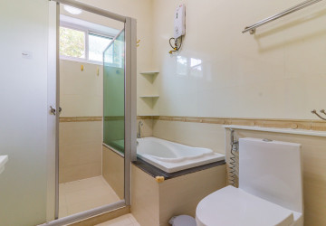 4 Bedroom Villa For Rent - Bassac Garden City, Tonle Bassac, Phnom Penh thumbnail