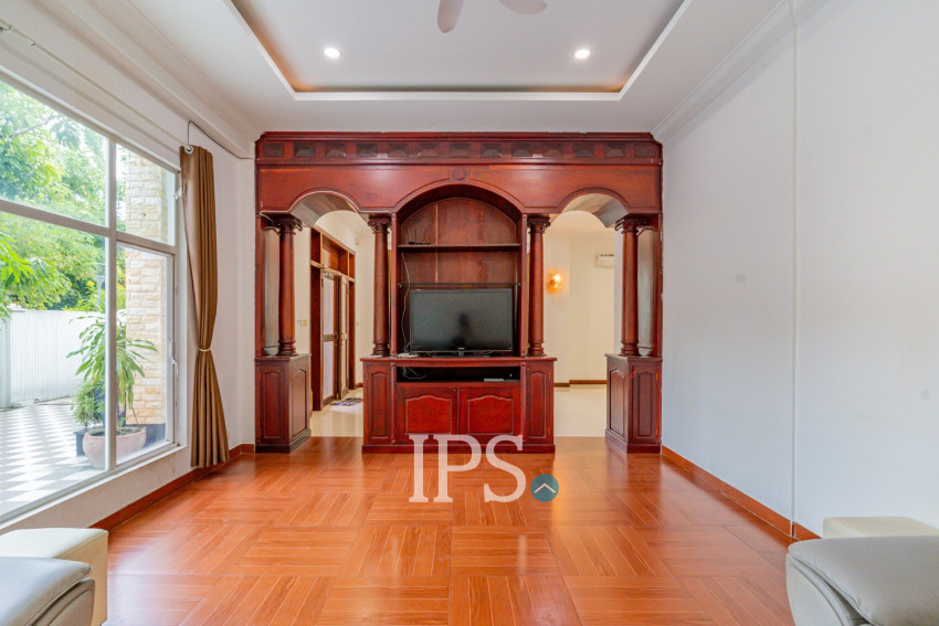4 Bedroom Villa For Rent - Bassac Garden City, Tonle Bassac, Phnom Penh