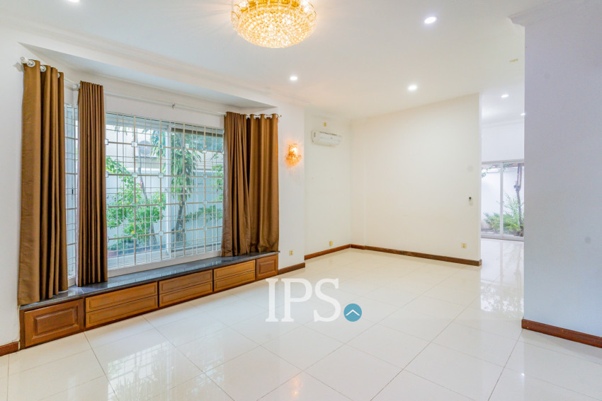 4 Bedroom Villa For Rent - Bassac Garden City, Tonle Bassac, Phnom Penh